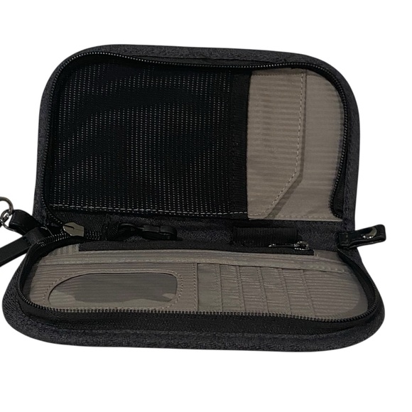 Sherpani 2 Tone Black Gray Small Zip Around Multifunctional Wallet - Like New - Picture 6 of 10